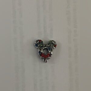 Pandora Christmas Mickey charm